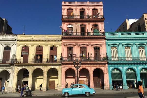 <p>Leave it to the experts to get you there. Photo by Pavia Rosati.</p>