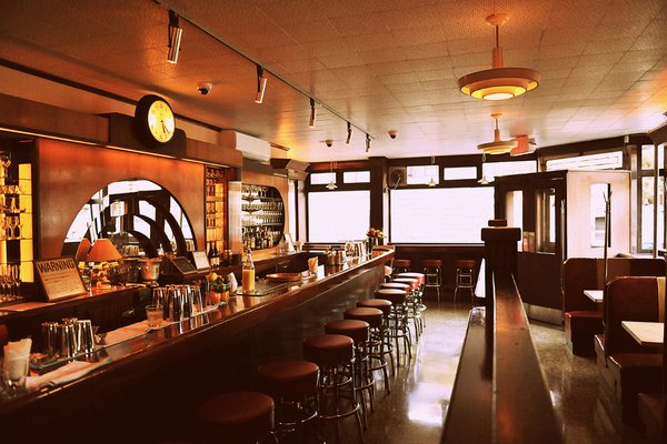 Long Island Bar, Brooklyn