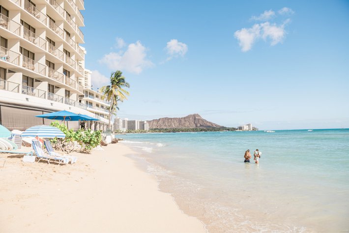 Outrigger Reef Waikiki Beach Resort in Oahu