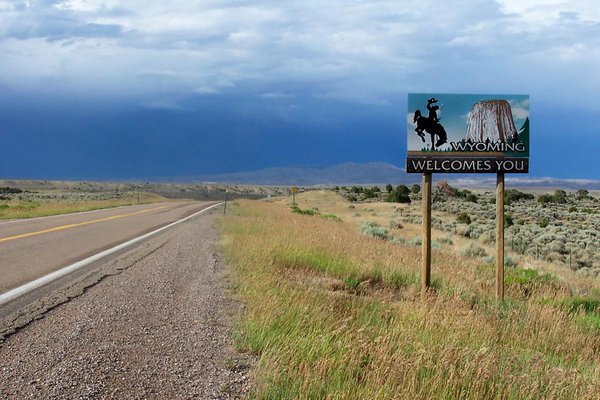 Welcome to Wyoming sign.