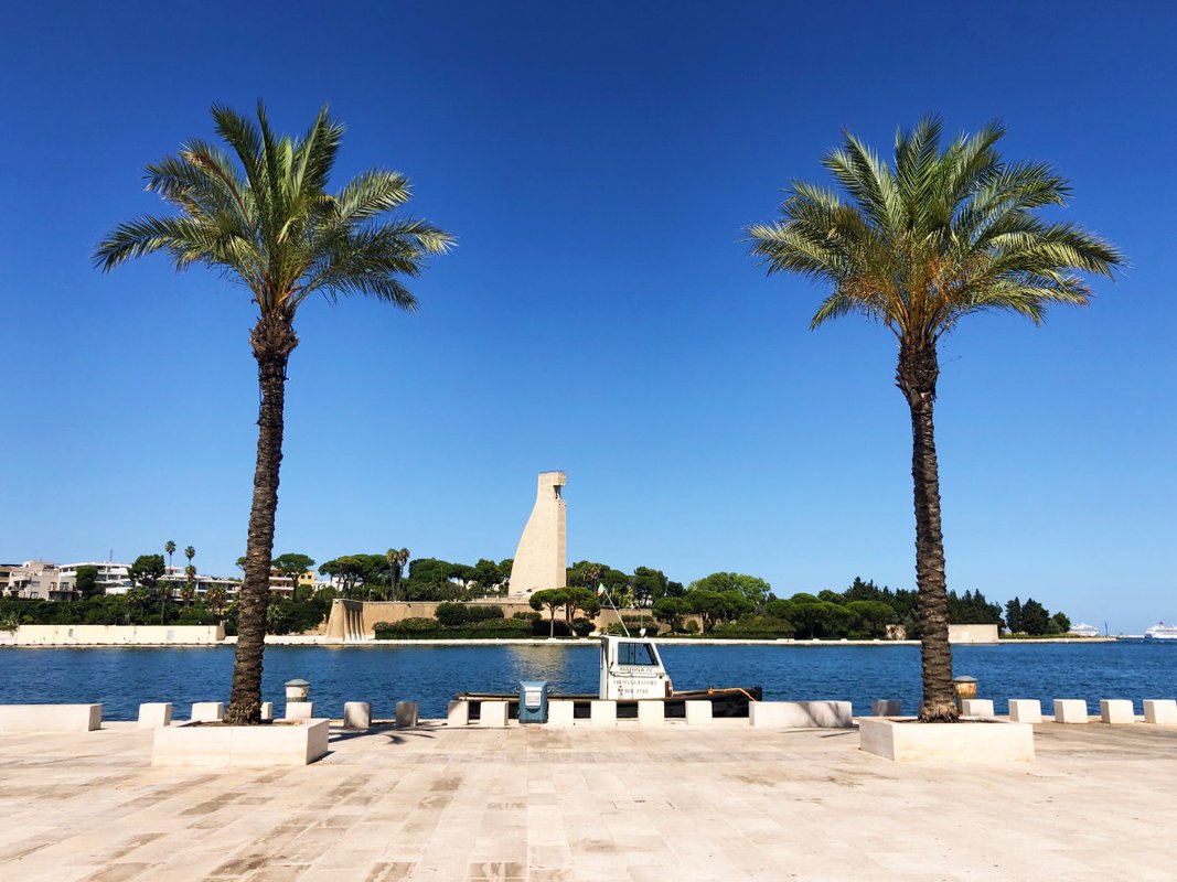 Monumento al Marinaio Monumento al Marinaio