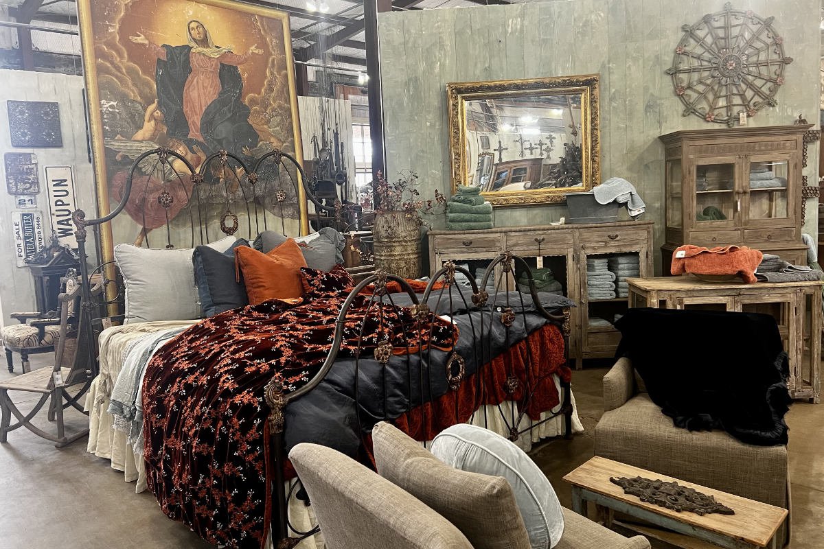 Carol Hicks Bolton in Fredericksburg, Texas Carol Hicks Bolton in Fredericksburg, Texas