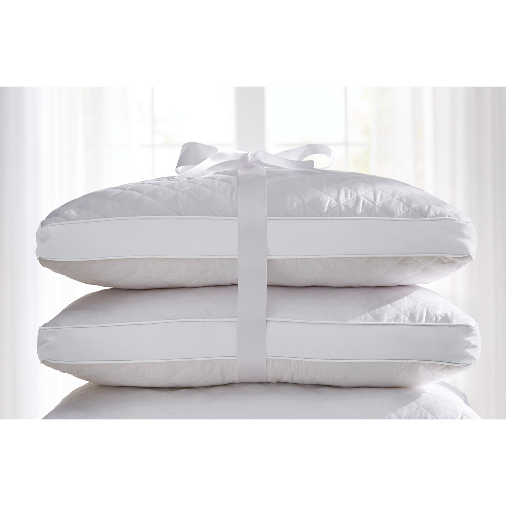 BrylaneHome Gusseted Density Pillow