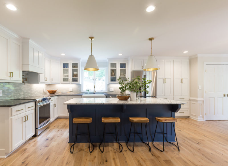 Silver Haze Wave Kitchen Backsplash | Fireclay Tile