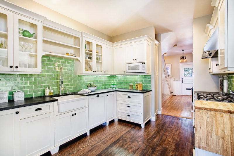 Kitchen Backsplash Use Recyled Wood eco friendly backsplash
