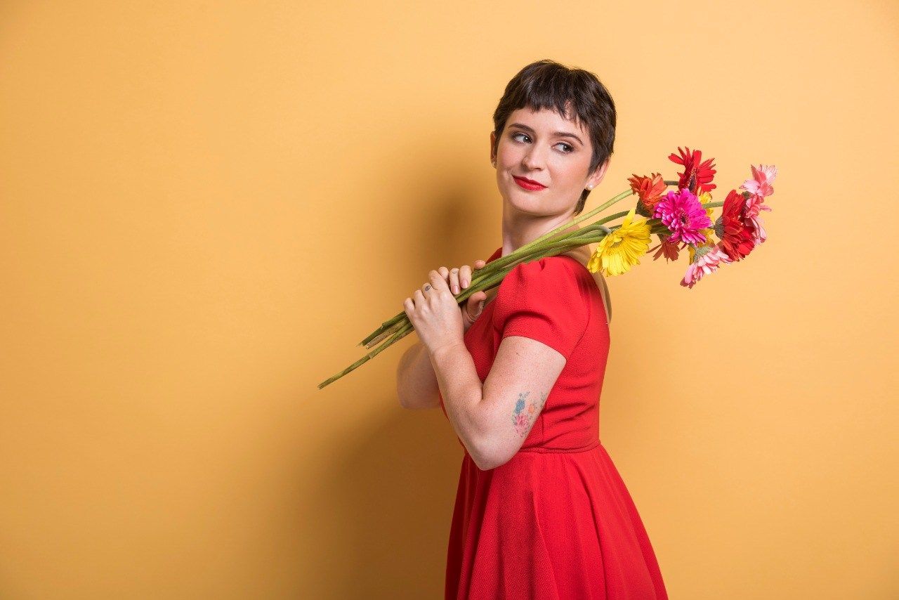 Presenta cantante argentina vídeo musical con representación lésbica 👭🏳️‍🌈🎵