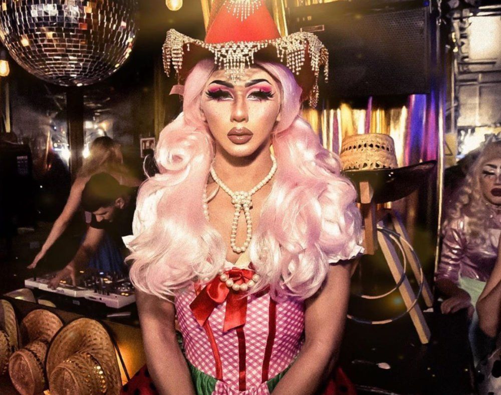 Niega sucursal de Bershka acceso a mujer trans a sus vestidores 😤🏳️⚧️