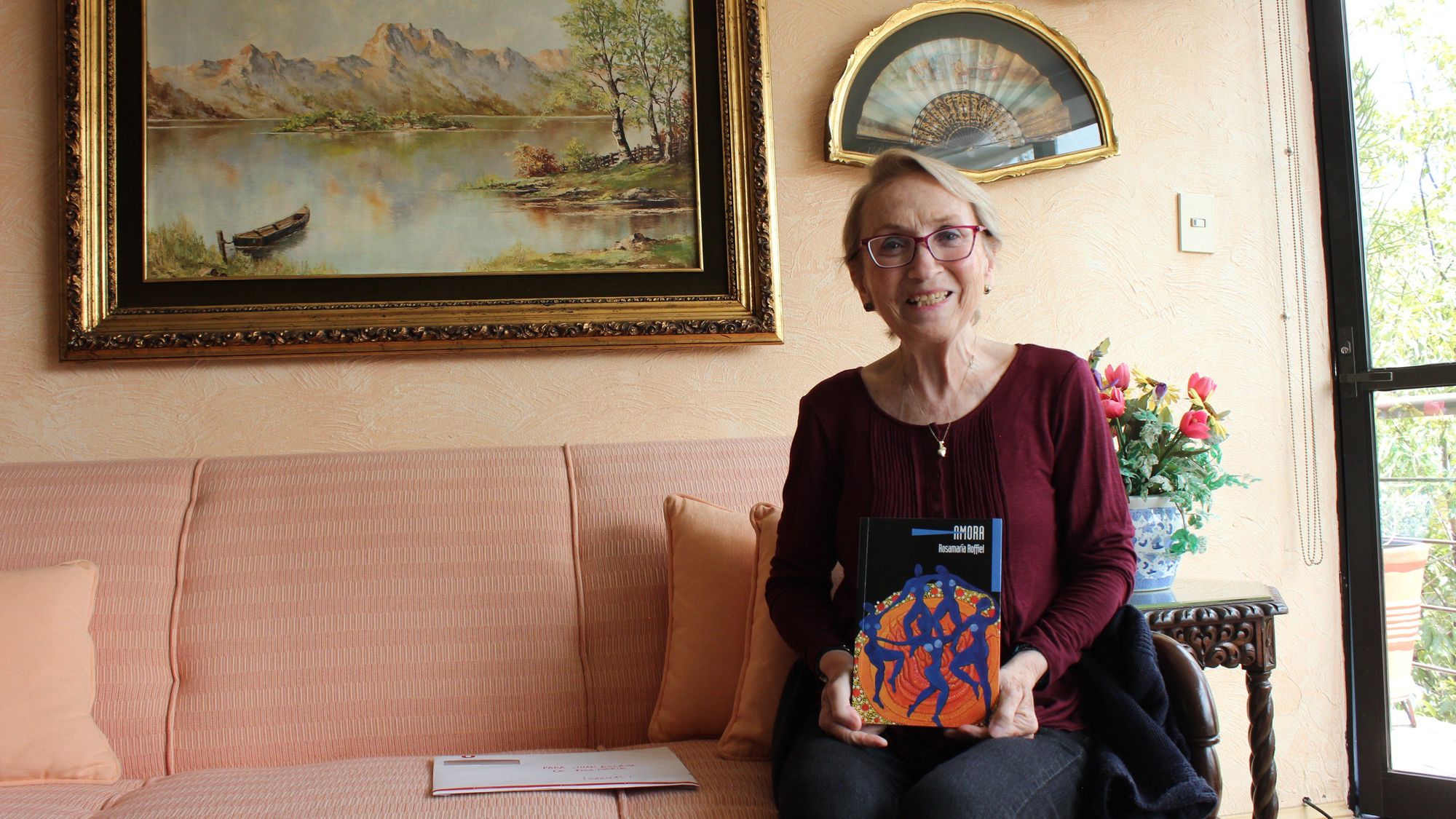 "Amora", amor lésbico y feminismo 🏳️‍🌈 💕