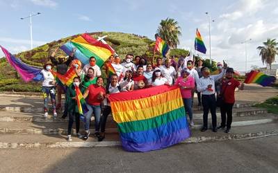 Colectivos LGBT+ de Tabasco exigen a diputados que aprueben matrimonio igualitario 🏳️🌈 🏳️🌈