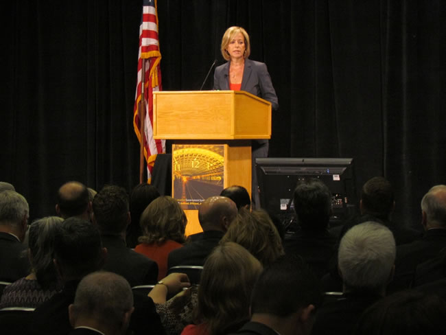 Symantec Public Sector VP Gigi Schumm presented the company's Cyber 4 Awards at the Symantec Government Symposium yesterday at the Reagan Building. 2011_06_gigischumm