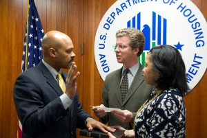 Maurice Jones (Source: hud.gov) 2012_04_mauricejones
