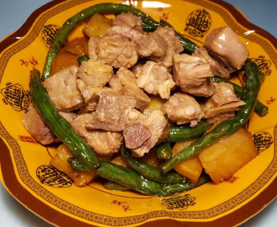金陵饭店 - 土豆芸豆炖排骨