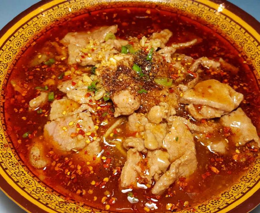 金陵饭店 - 水煮肉片