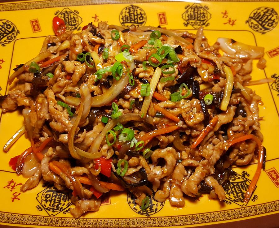 金陵饭店 - 鱼香肉丝