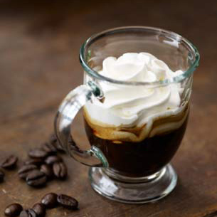 La Cuisson Cafe - CON PANNA (8 OZ.)