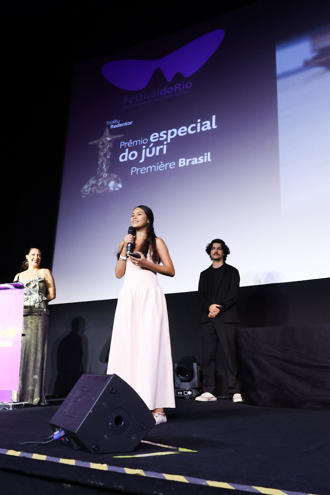 Jamilli Correa venceu o Prêmio Especial do Júri por sua atuação em Manas, de Marianna Brennand - Foto: Rogério Resende