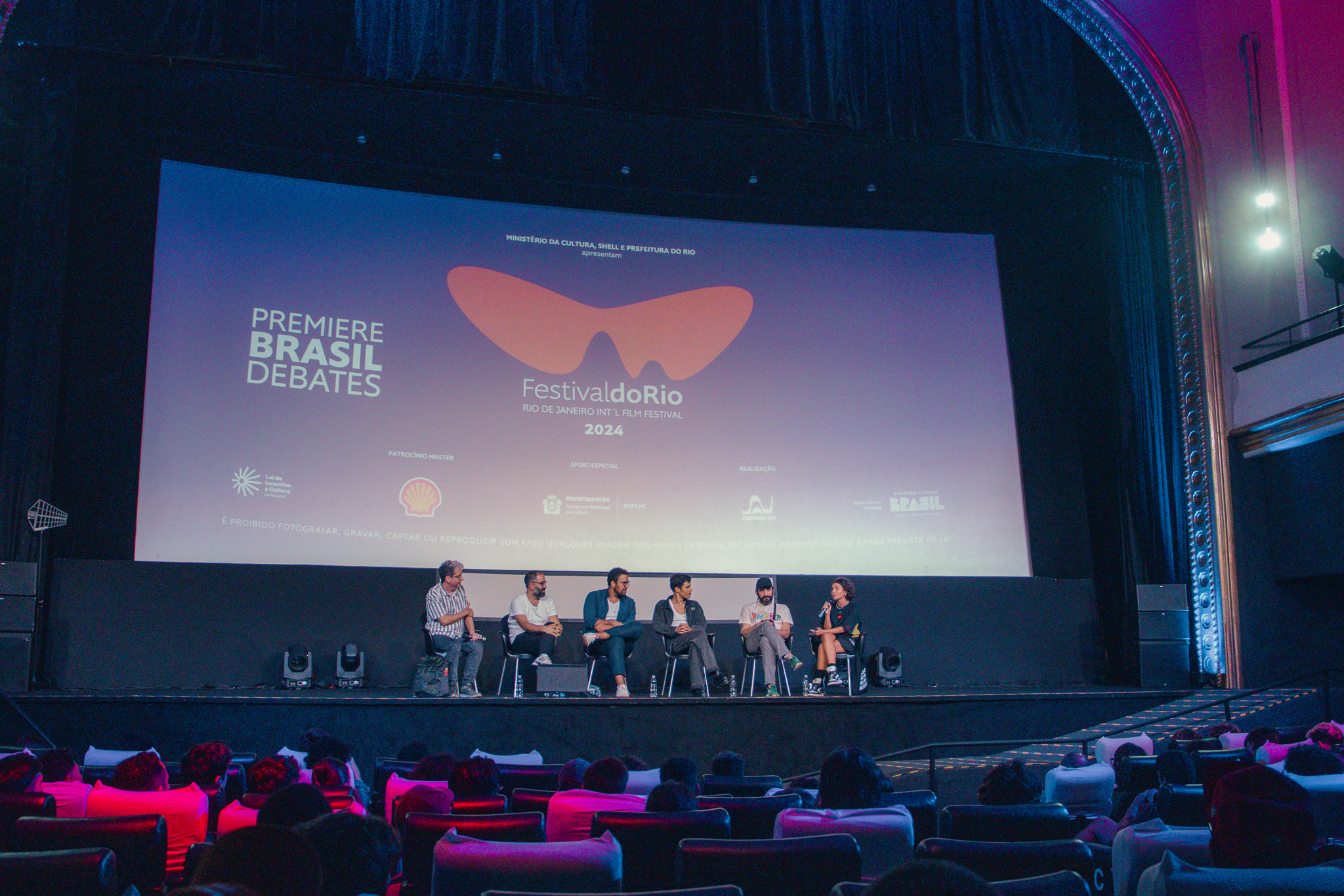 Debate de Baby com a presença do diretor, Marcelo Caetano e o elenco: Ricardo Teodoro, João Pedro Mariano, Luiz Bertazzo e Bruna Linzmeyer