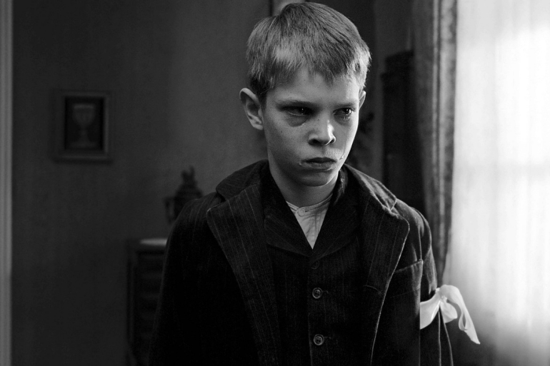 A Fita Branca, de Michael Haneke Venceu a Palma de Ouro no 62º Festival de Cannes (2009) Integrou a mostra Panorama Mundial no 11º Festival do Rio (2009)