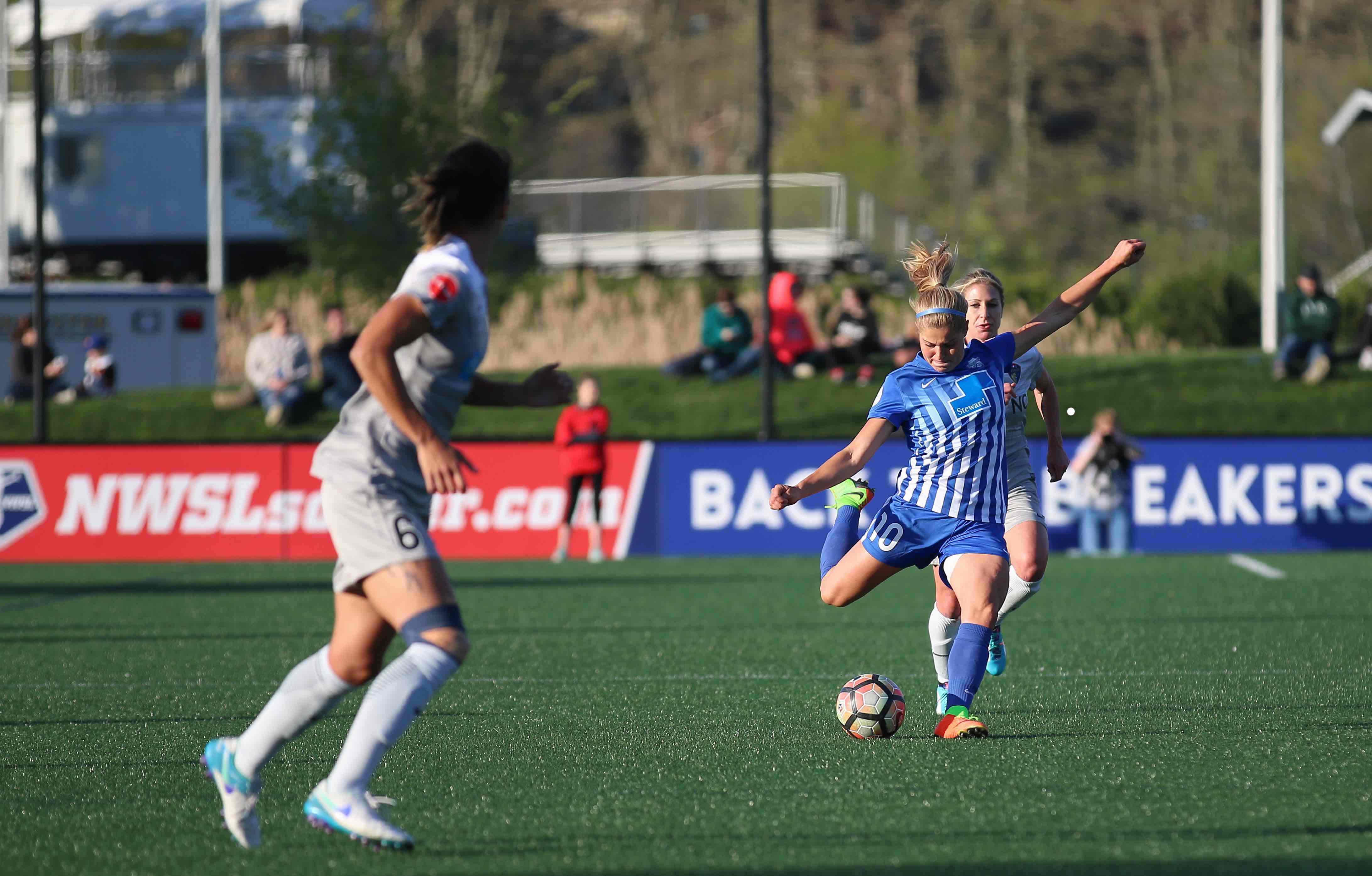Wakefield Soccer Night Boston Breakers vs. Houston Dash