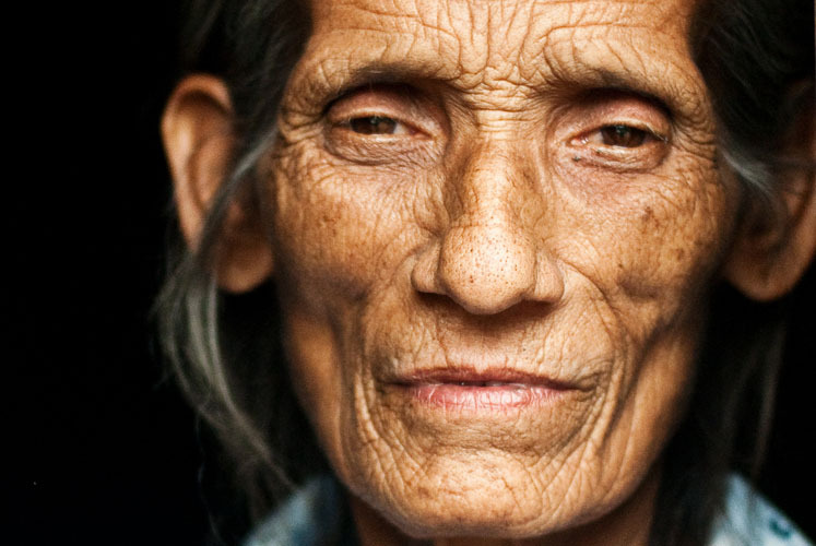 nica-oldwoman-jpg