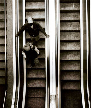 escalater-at-cape-town-train-station-jpg