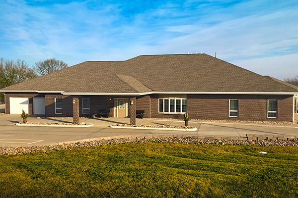 Caldwell Parrish Funeral Home & Crematory | Urbandale, IA