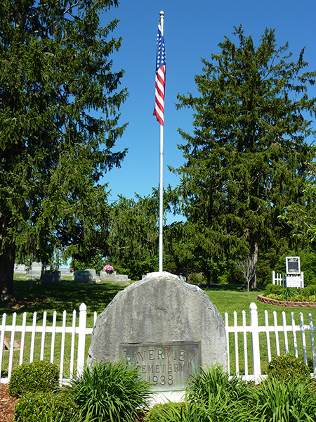 Flagpole at Gallant-Riverview Funeral Home