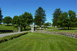 Riverview Memorial Gardens grounds