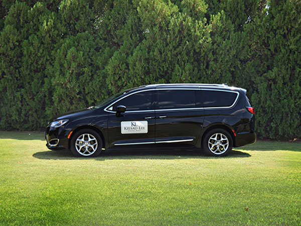 Kiesau-Lee Funeral Home | Clinton, OK Funeral Home & Cremation