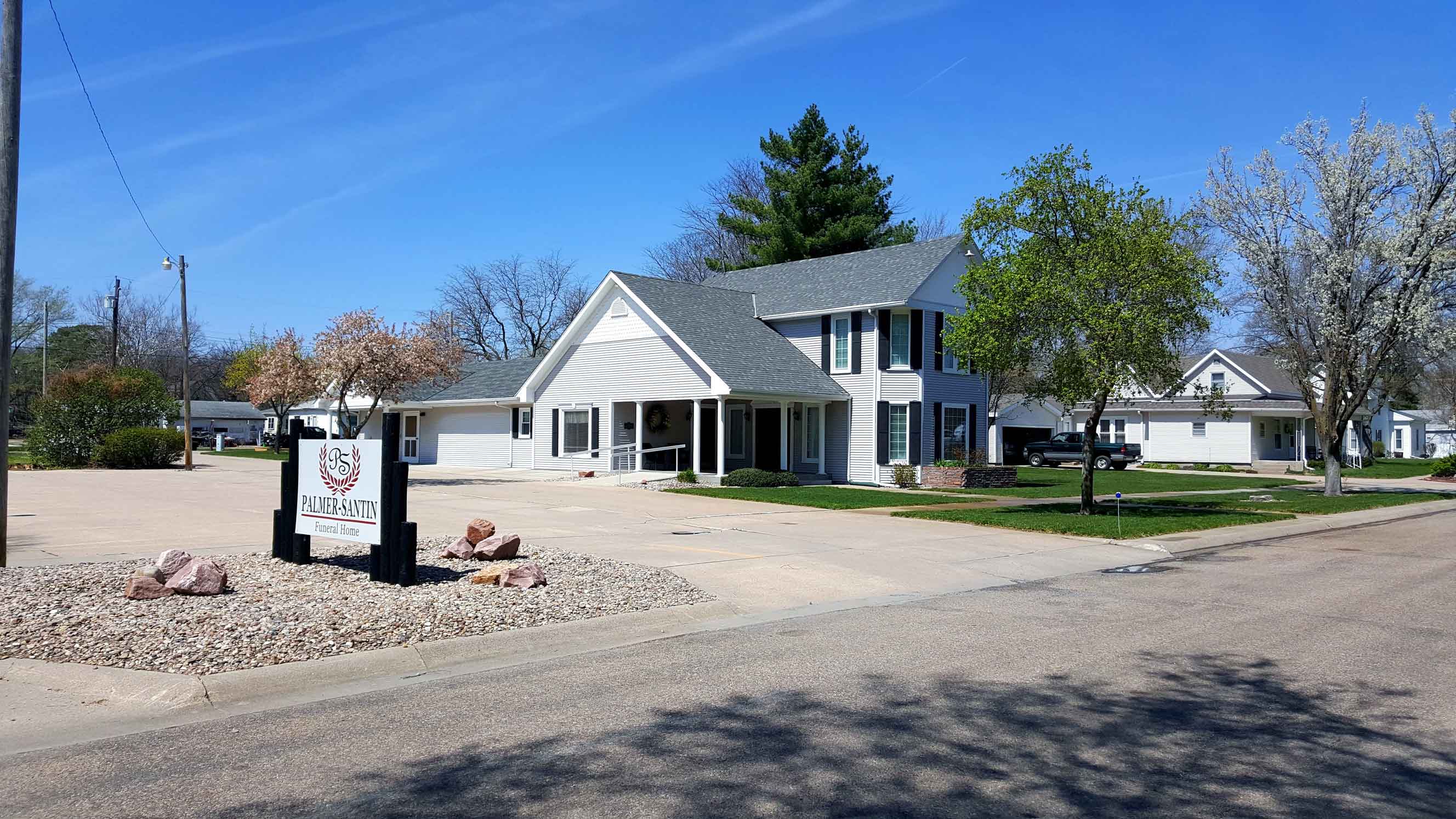 PalmerSantin Funeral Home Fullerton, NE Funeral Home & Cremation