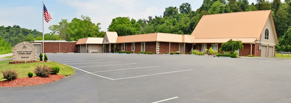 Panoramic view of Slack and Wallace Funeral Home