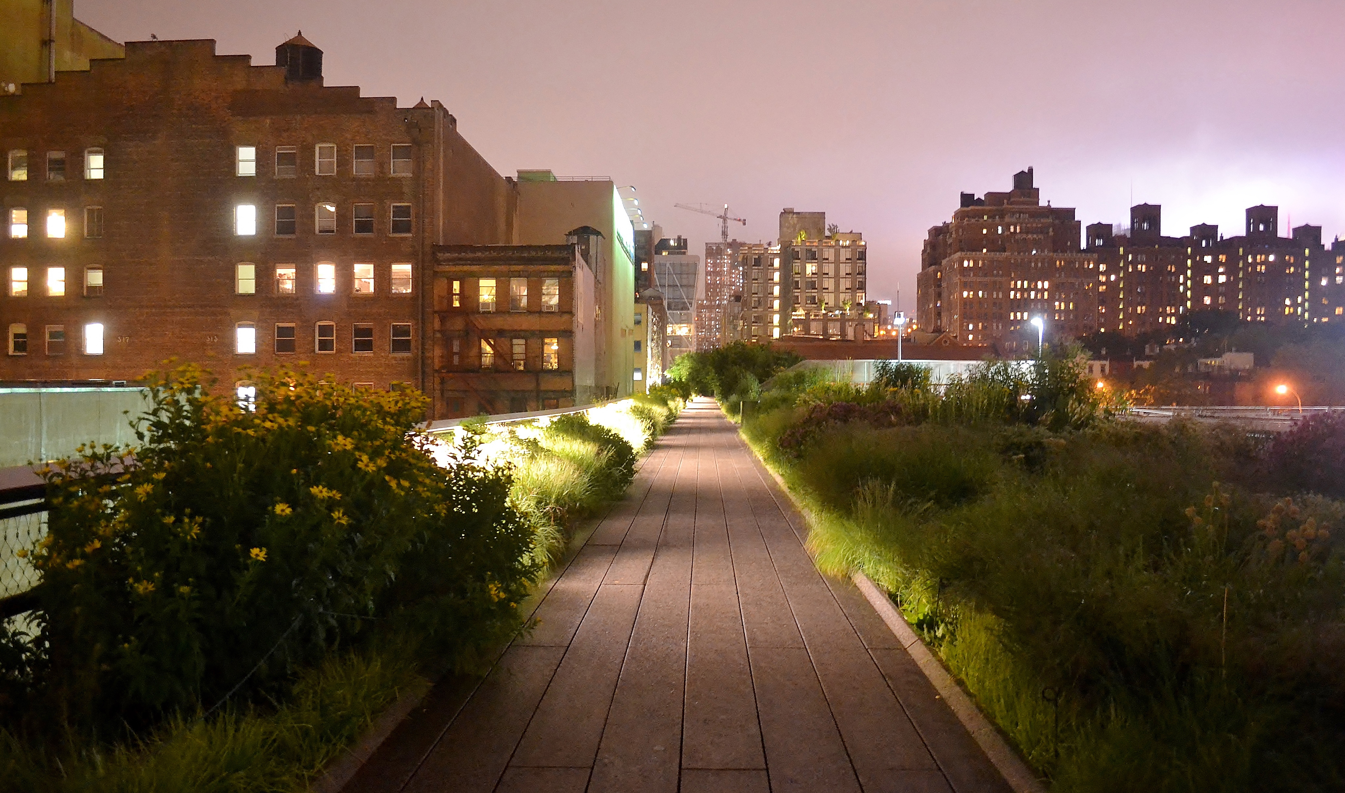 Illuminating the High Line The High Line