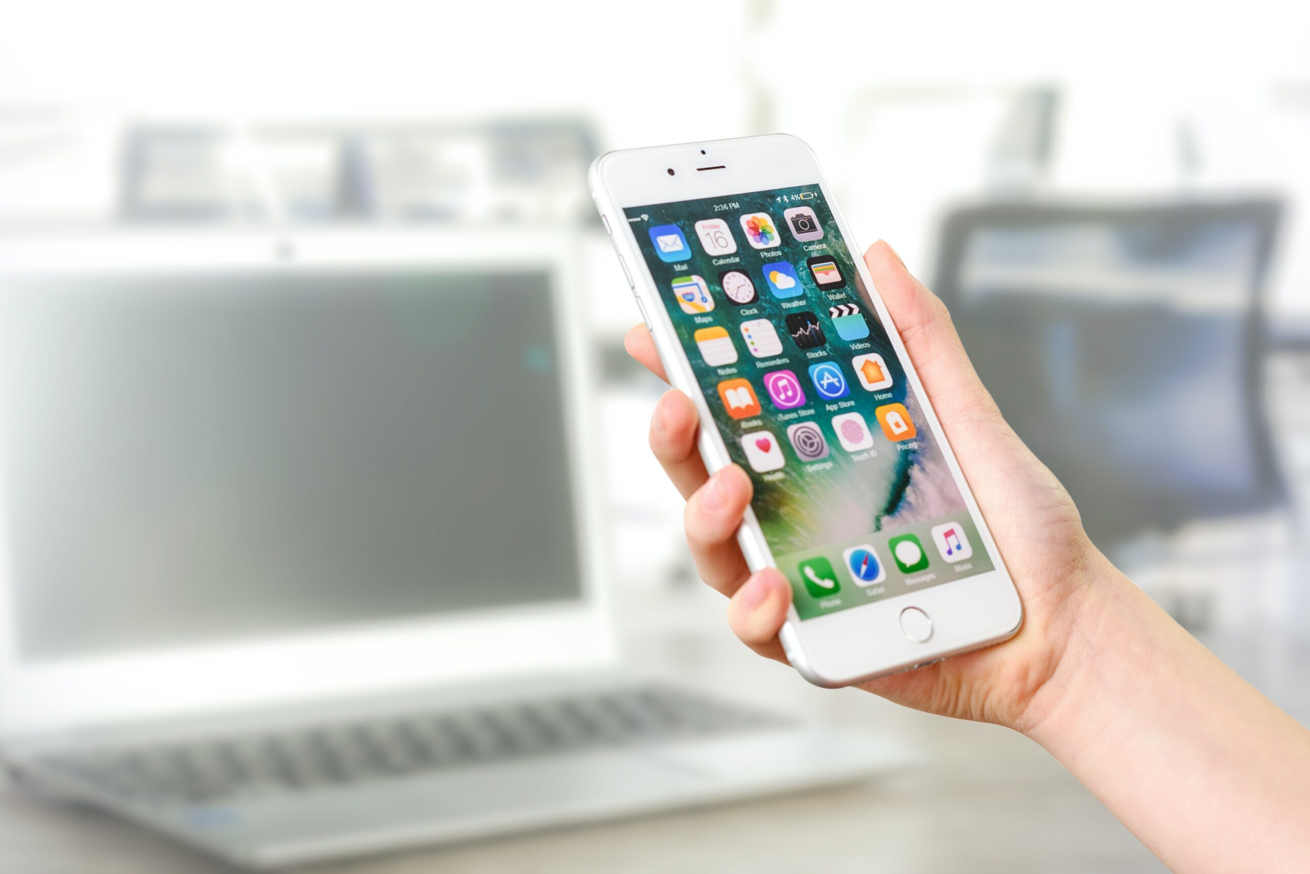 The Latest Smartphone in 2025: Features, Innovation, and What Sets It Apart