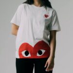 Who are the target customers for Comme des Garçons?
