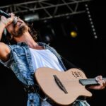 How to Become a Successful Bollywood Singer in Today’s Industry