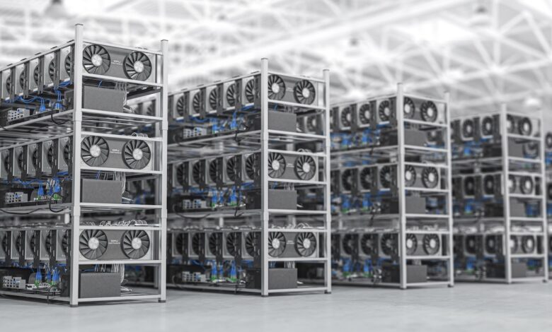 What is a Bitcoin Miner and How Does It Work? What is a Bitcoin Miner and How Does It Work?