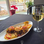 Why Visit a Vineyard with Food for Your Next Relaxing Escape?