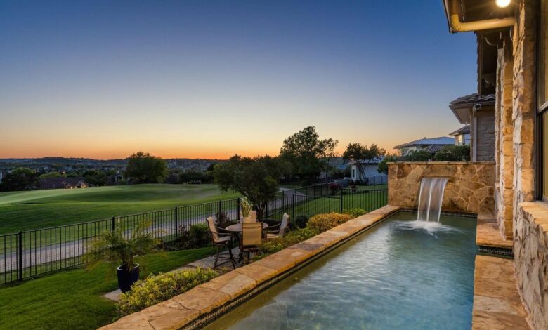 Beautiful Homes And A Club-Like Feel In Gated Golf Communities Of Lakeway, TX