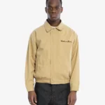 Walk in Paris Clothing Forms Your Look With Calm Clean Cuts