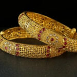 Bangles Set: A Timeless Expression of Pakistani Elegance