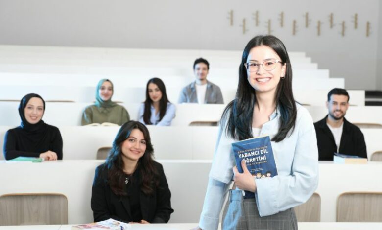 Top Essay Writer Canada for Understanding Academic Standards