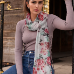 How to Style Woollen Stoles for Every Winter?