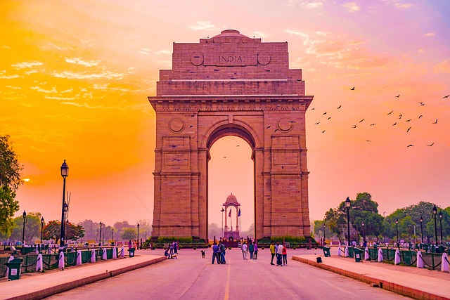 Prayagraj to Delhi Taxi | Prayagraj to Delhi Cab Prayagraj to Delhi Taxi | Prayagraj to Delhi Cab