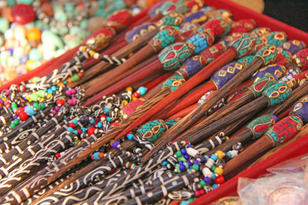 Natural Hair Pins vs Metal Clips: Which Should You Choose? Natural Hair Pins vs Metal Clips: Which Should You Choose?