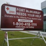 High-impact mobile messaging through portable sign services