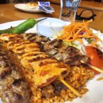 Doner Kebab Oslo – Hvorfor Denne Tyrkiske Favoritten Fortsetter Å Vinne Hjertene Til Matelskere