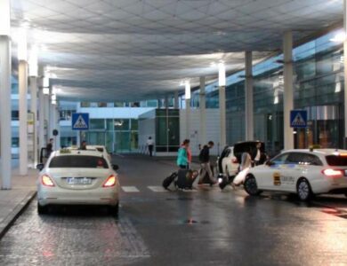 Why Choose a Private Taxi for Your Munich Airport Transfer?