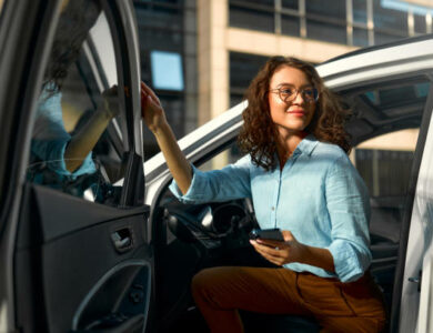 Why Is an Executive Car Service Ideal for Corporate Events?