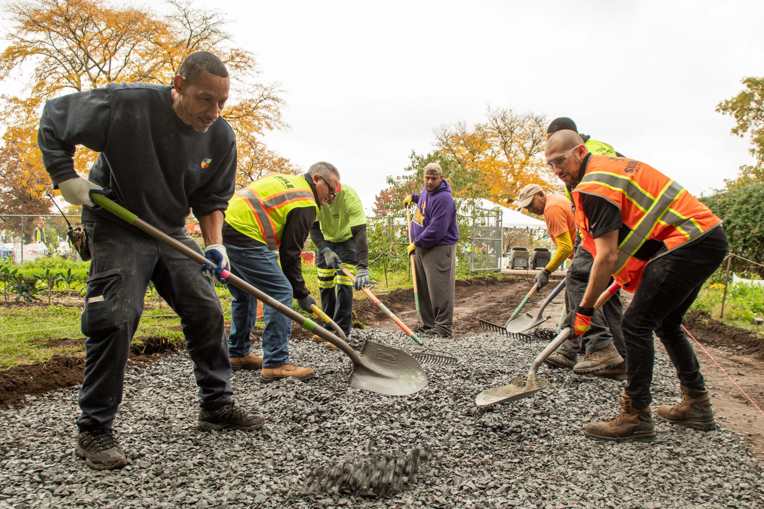 Rental industry volunteers improving Queens Botanical Garden