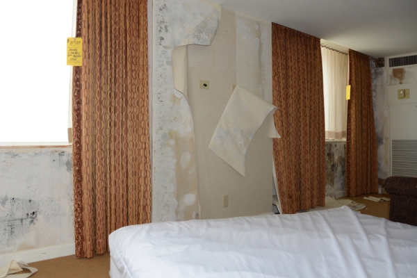 Zoe Strauss, Items for Sale in Trump Taj Mahal Guest Room, Trump Taj Liquidation Sale. Atlantic City, NJ. July 2017, Archival Inkjet Print 